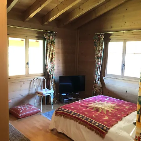 Magnifique De Standing Danièle * Chateau-d'Oex