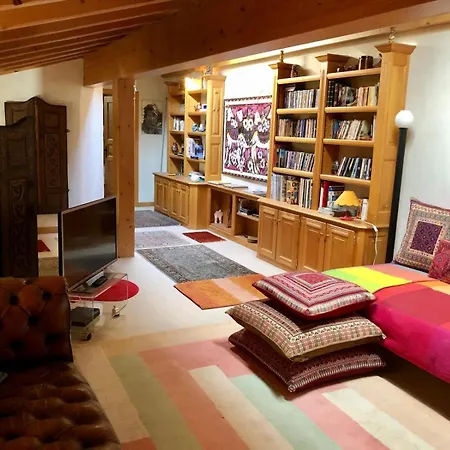 Magnifique De Standing Daniele